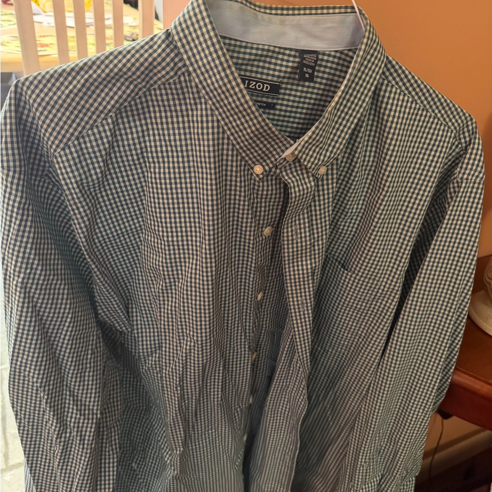 IZOD Long Sleeve Button Down Shirt Mens Size XL Blue Green Checks 100% Cotton